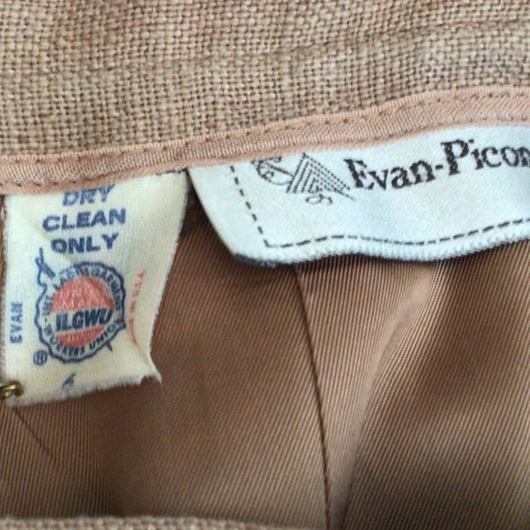 Evan Picone - Vintage tan skirt & jacket suit - Picture 13 of 13
